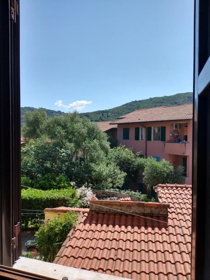 Апартаменти Borgo Antico - Torre Pugliola Леричі Екстер'єр фото